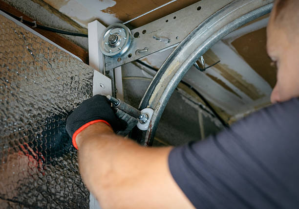 Affordable Garage Door solutions in Peru, IN
